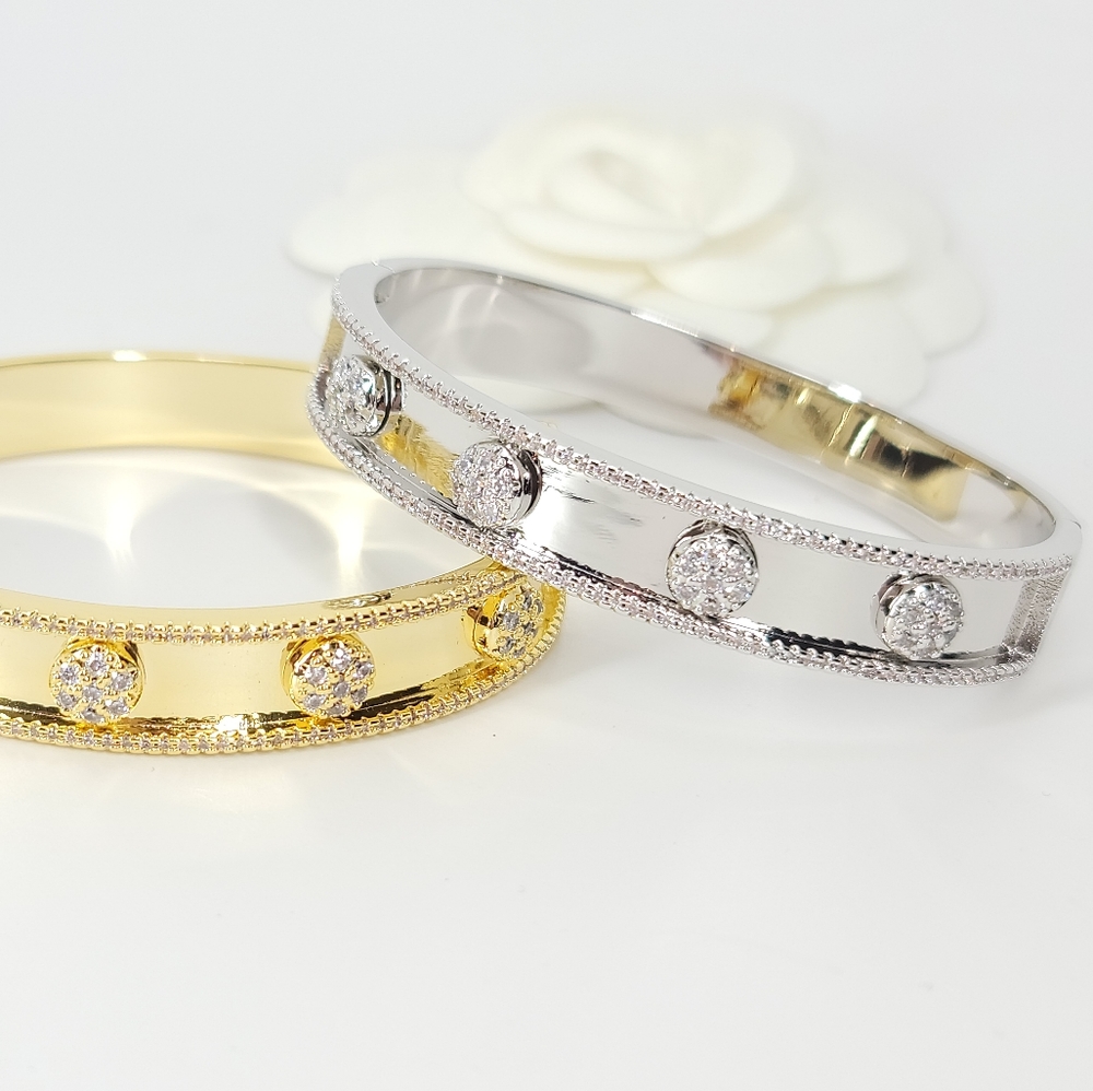 NEW Chic Micro Pave CZ Cuff Bangle Bracelet NWT - Picture 5 of 11